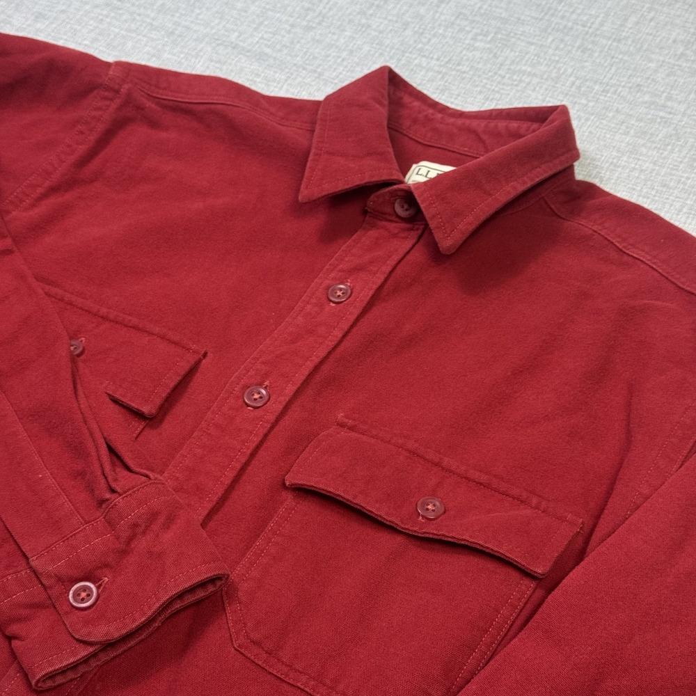 L.L. Bean Chamois Flannel Button-Up Shirt Mens M Red Cotton Long Sleeve